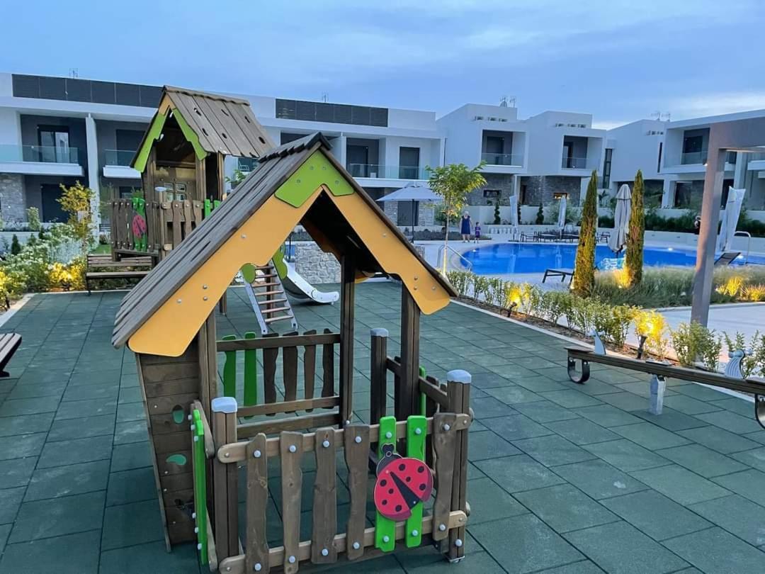 Luxury Apartment Nikiti Olea Valley エクステリア 写真